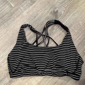 Victoria Secret Sports Bra - Large